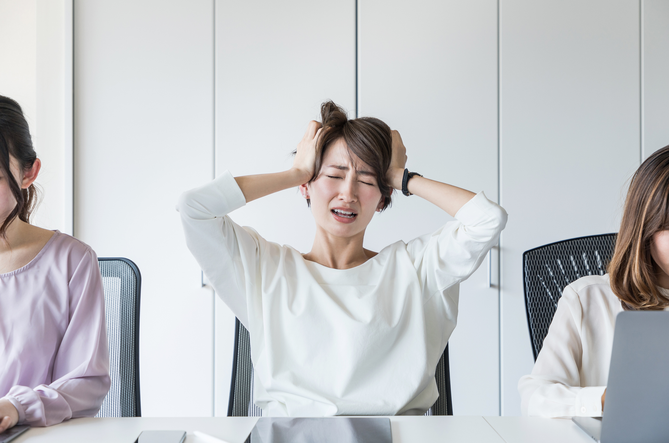 沒工作借錢怎麼辦？6大合法管道＋3種免財力貸款技巧快速搞懂